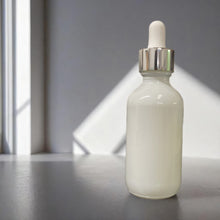 Load image into Gallery viewer, Antioxidant Vitamin C Serum - Sample
